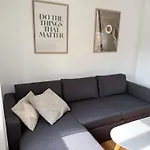 Nest Boutique Free Parking & 5 Min To Center Оденсе