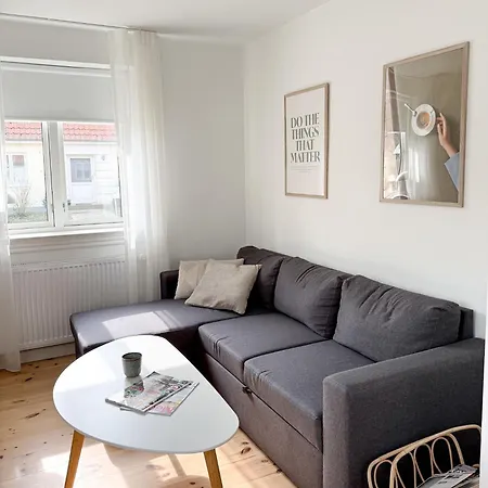 Nest Boutique Free Parking & 5 Min To Center 5* Оденсе